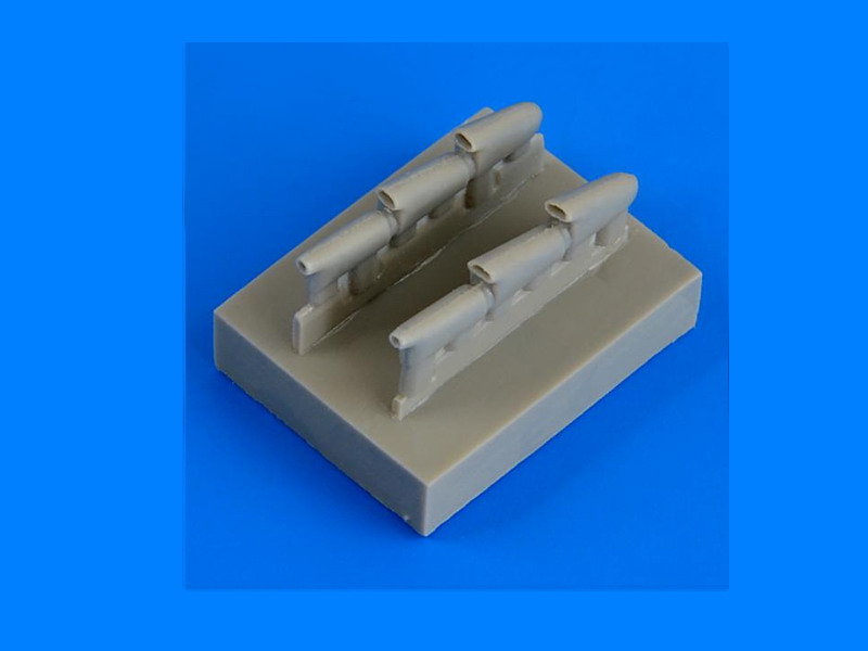 QB72456 Hawker Hurricane Mk. I - late exhaust 1/72